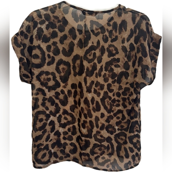 3/10🥰SHEIN Leopard print top - Picture 4 of 7